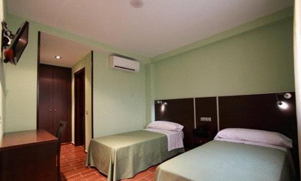 Hostal Avenida Barajas Madrid Phòng bức ảnh