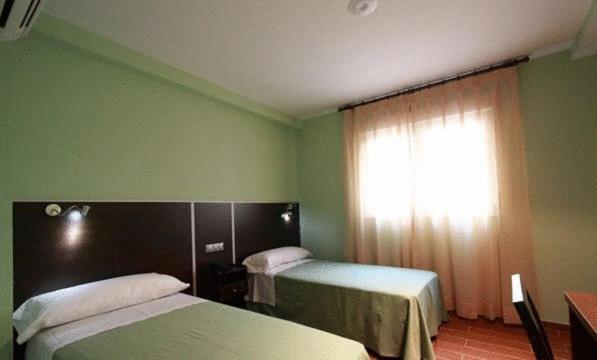 Hostal Avenida Barajas Madrid Phòng bức ảnh